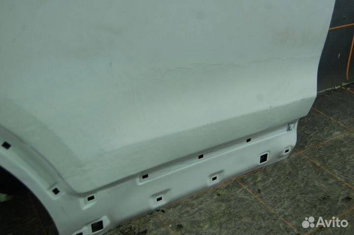 Дверь задняя правая - Hyundai Santa Fe 3