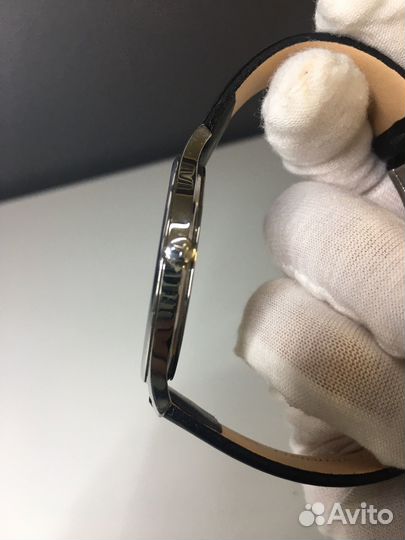 Tissot Tradition 5.5 T063.409.16.058.00