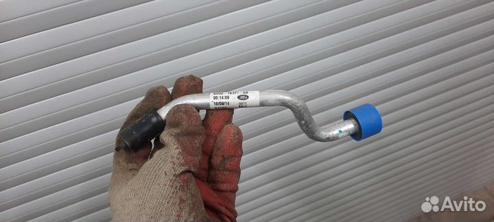 Трубка радиатора АКПП Land Rover Discovery 4/2012