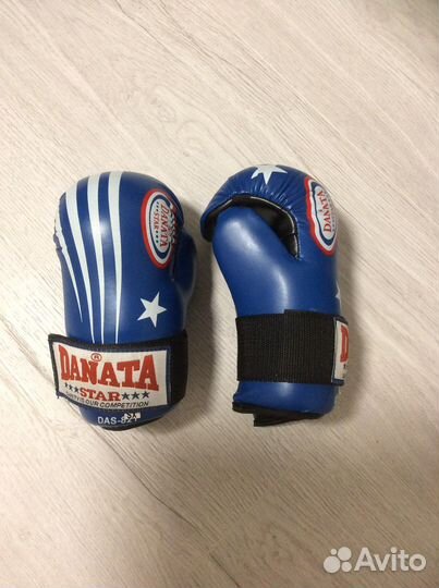 Перчатки для тхэквондо