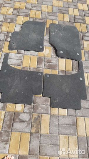 Коврики Б.У