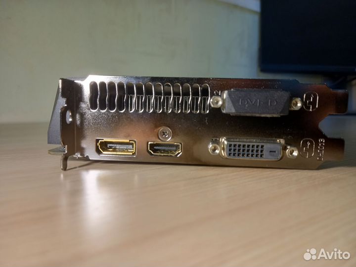 Видеокарта Gigabyte GTX 1060 3gb