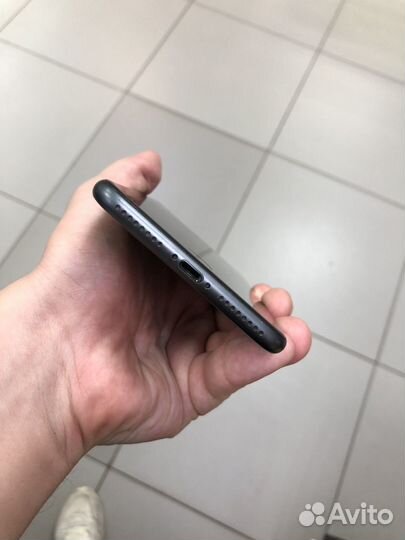 iPhone 8 plus 64 gb