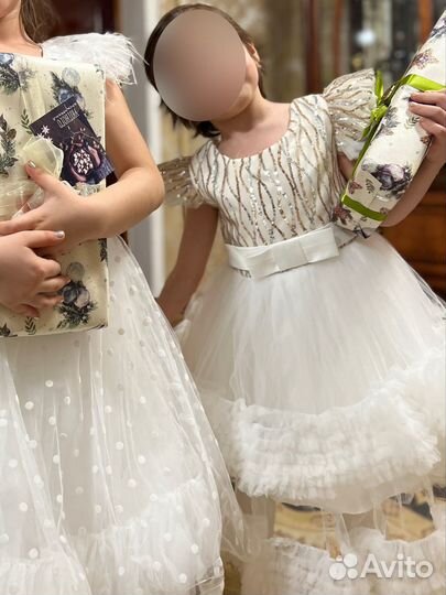 Нарядное платье для девочки5-6 лет