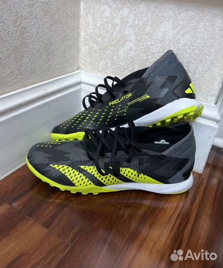 Сороконожки adidas predator