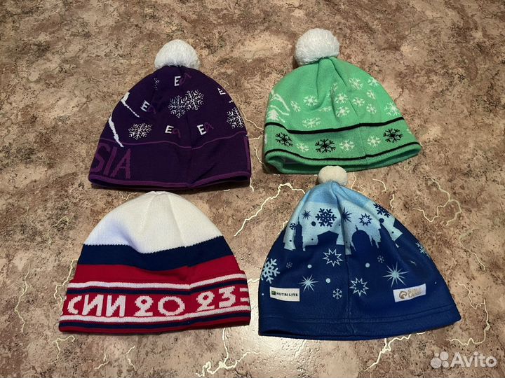 Шапки со спортивной символикой