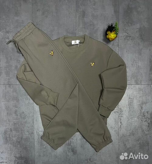 Спортивный костюм мужской Lyle & Scott