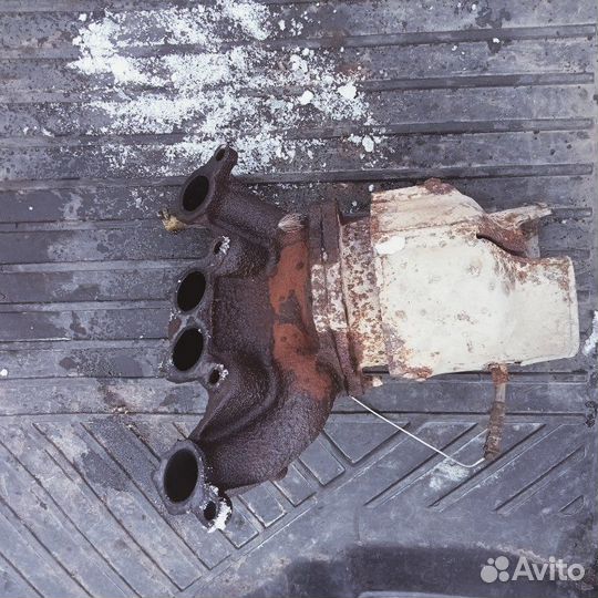 Коллектор выпускной Toyota Camry V20