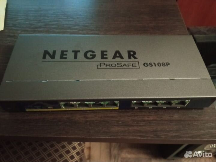 Коммутатор netgear GS108P (8-портовый 10/100/1000