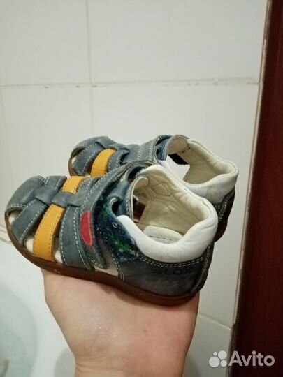 Детская обувь