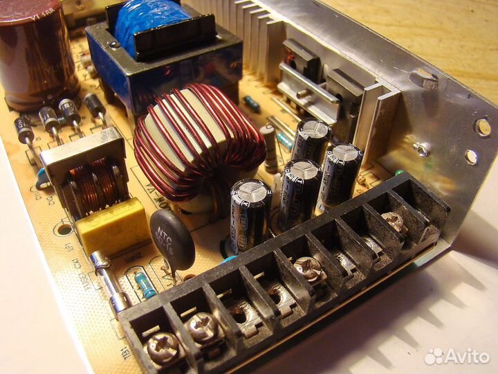 Блок питания/220v-5v-40A