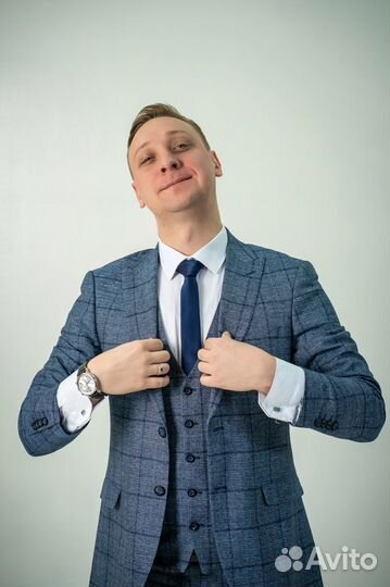 Профессиональный ведущий Сергей Николаев