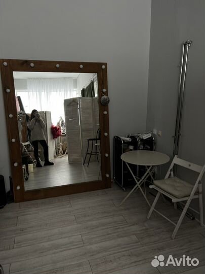 Гримерное зеркало большое