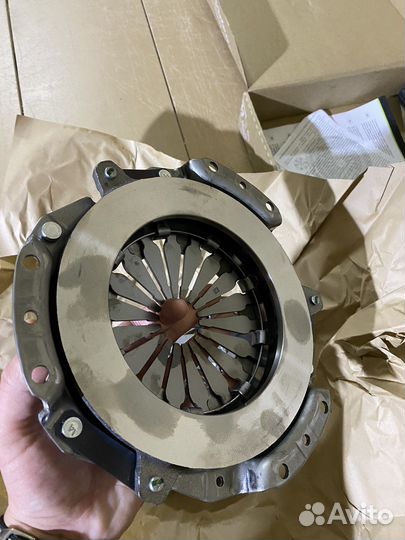 Комплект сцепления Valeo, Nissan/Renault logan