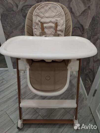 Стульчик для кормления happy baby berny v2