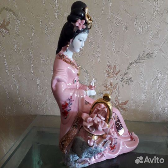 Фарфоровый сервиз доктор