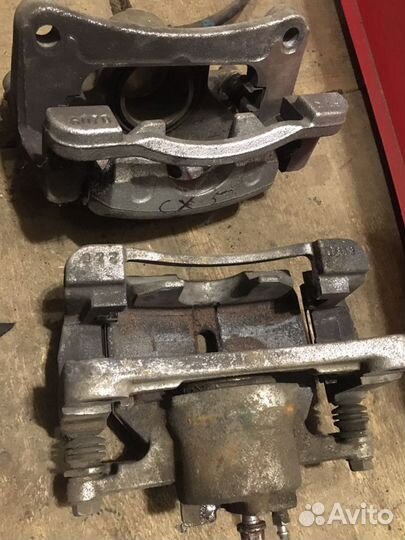 Суппорт тормозной передний Mazda CX 5