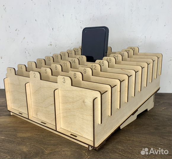 Органайзер для телефонов в класс