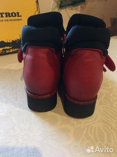 Кожаные ботильоны женские 37 размер