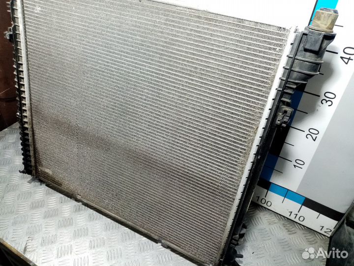 Б/У Радиатор основной Mercedes#002