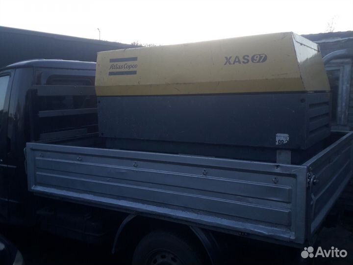 Услуги компрессора с отбойными молотками