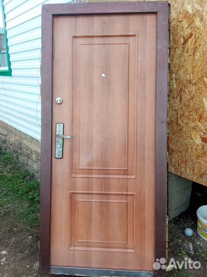 Дверь входная бу
