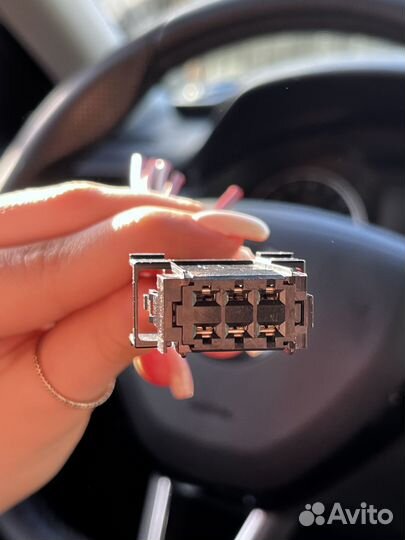 Разъем для резистора печки Citroen C4 Peugeot 307