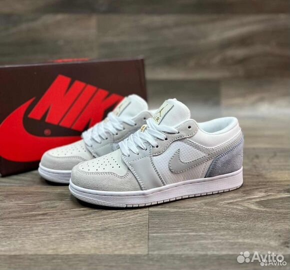 Кроссовки женские Nike Jordan 1 Paris (36-41р)