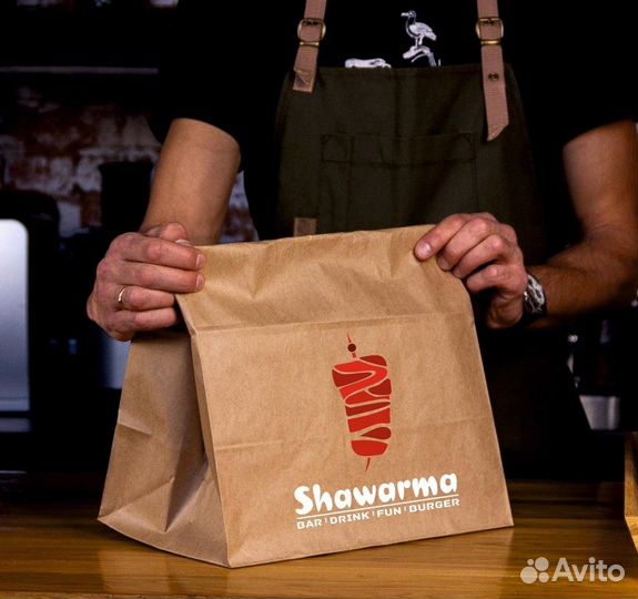 Повар шаурмист