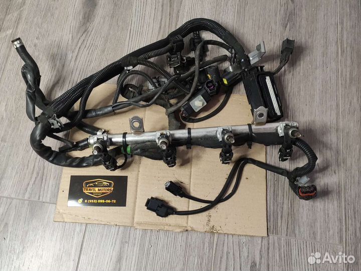 Топливная рейка Mercedes-Benz C-Class W203