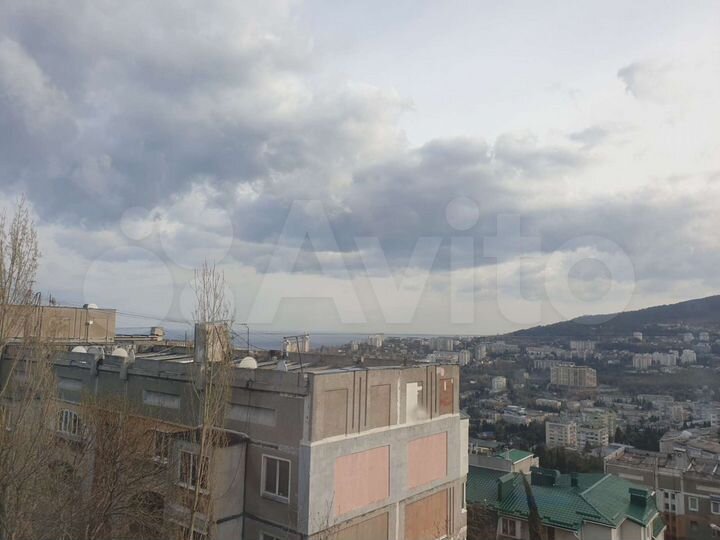 1-к. квартира, 38 м², 1/3 эт.