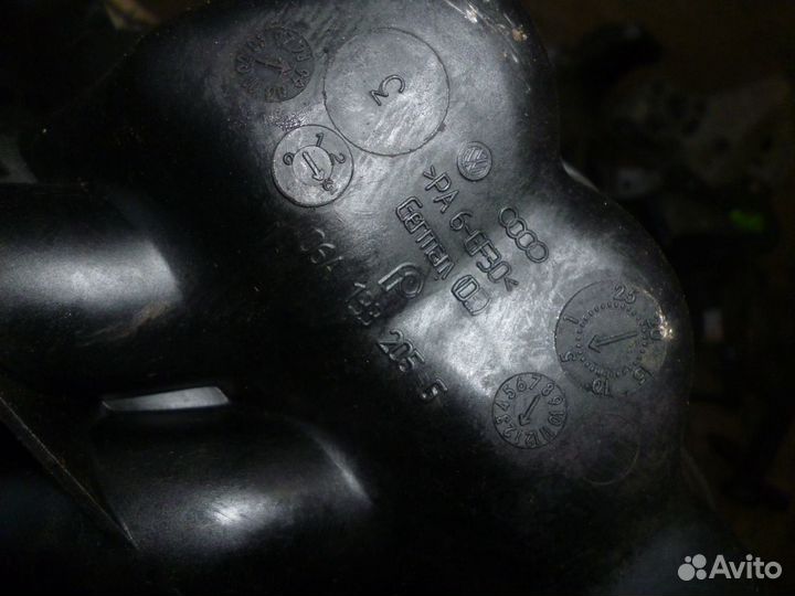 Коллектор впускной VW Golf IV/Bora 1997-2005