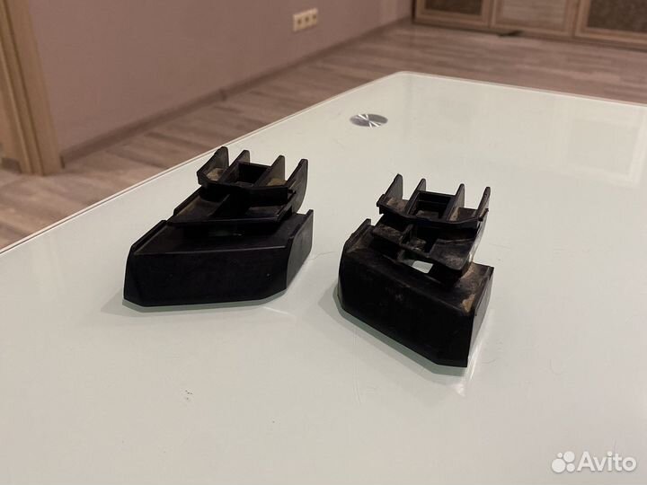 Крепления заднего бамбера и фар toyota highlander2