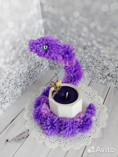 Новогодний символ со свечой