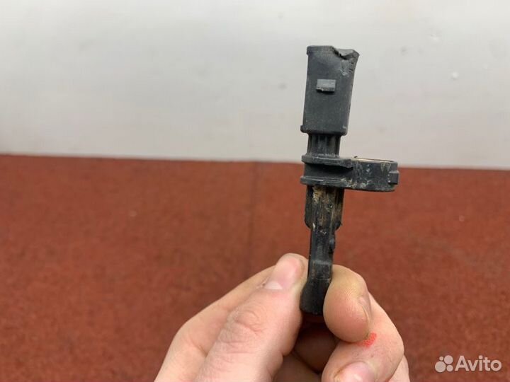 Датчик ABS Skoda Octavia A7 2014-2020 CJZ 1.2 2015