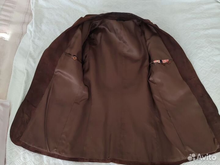 Женский пиджак коричневый замшевый винтажный М