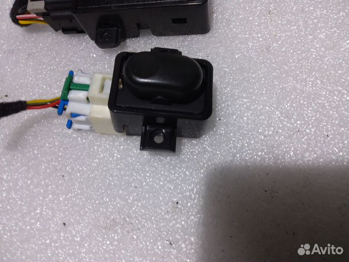 Кнопка регулировки сидения Опель Мокка Buick Encor