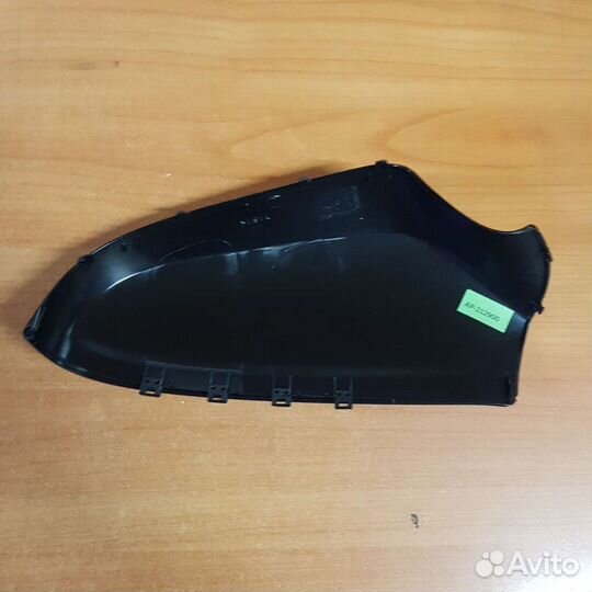 Накладка левого зеркала Opel Astra H
