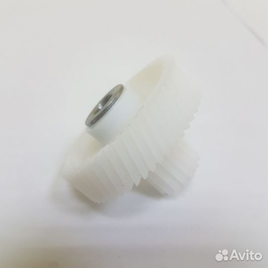 Шестерня мясорубки (D47, d18, H35, h12, с медной в