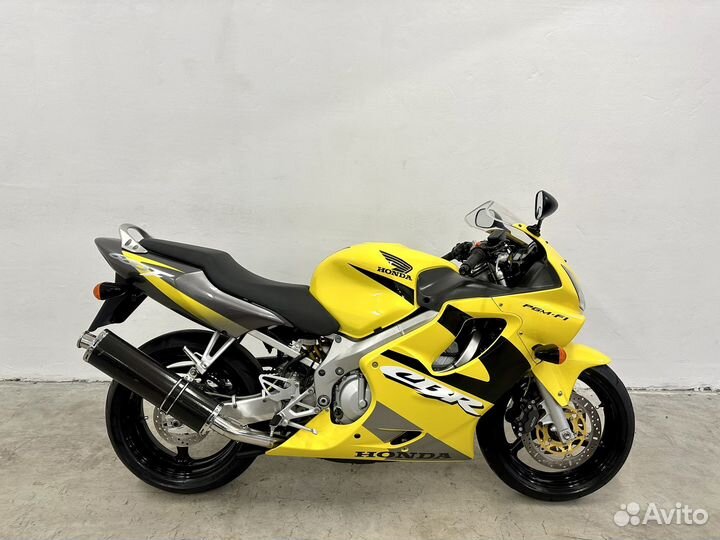 Honda CBR600 F4i 2002г. Из Европы