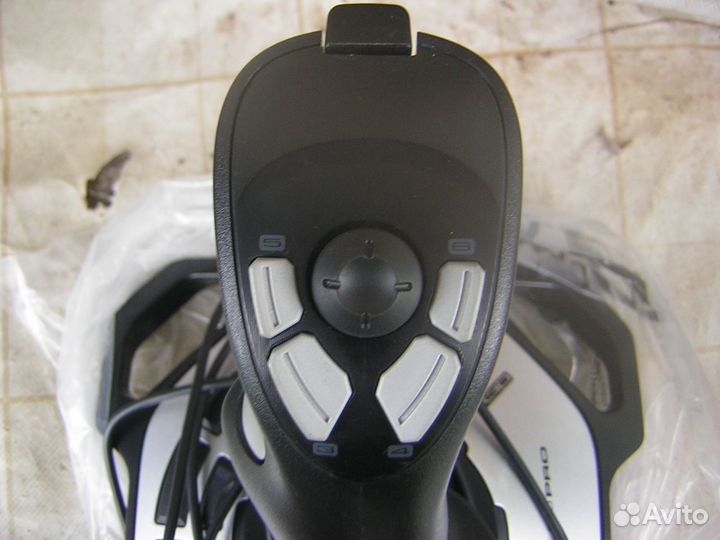 Джойстик Logitech Extreme 3D Pro новый