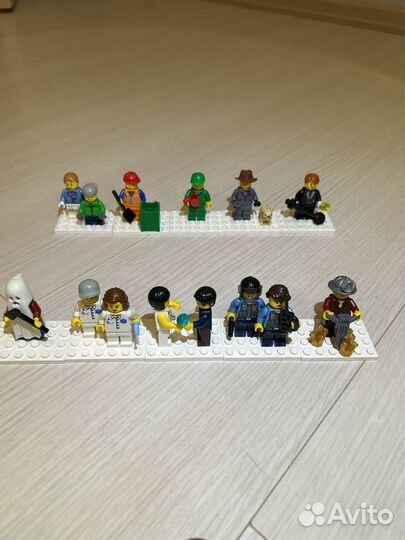 Коллекционный набор Lego фигурок