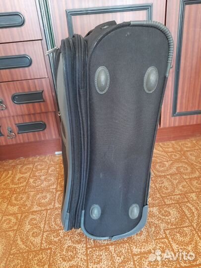 Чемодан на колесах бу