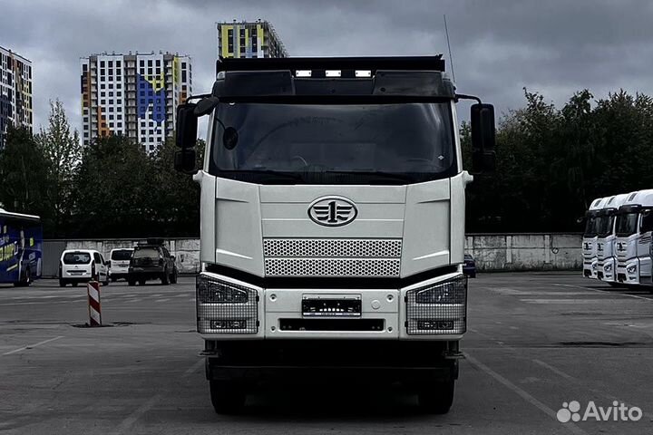 FAW J6 CA3310P66K24T4E5, 2023