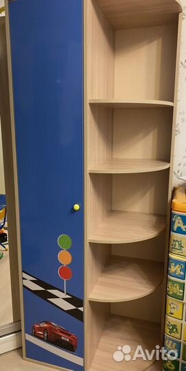 Шкаф в детскую с машиной