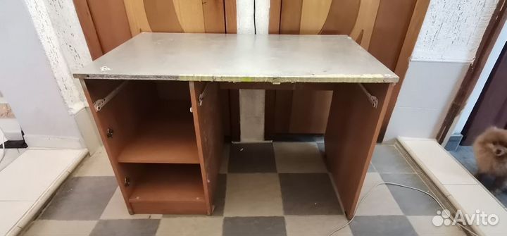 Стол письменный