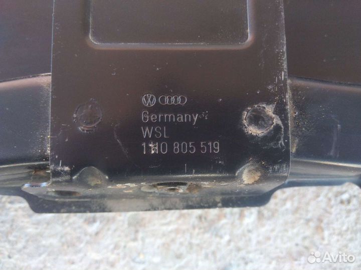 Усилитель переднего бампера Vento Golf3