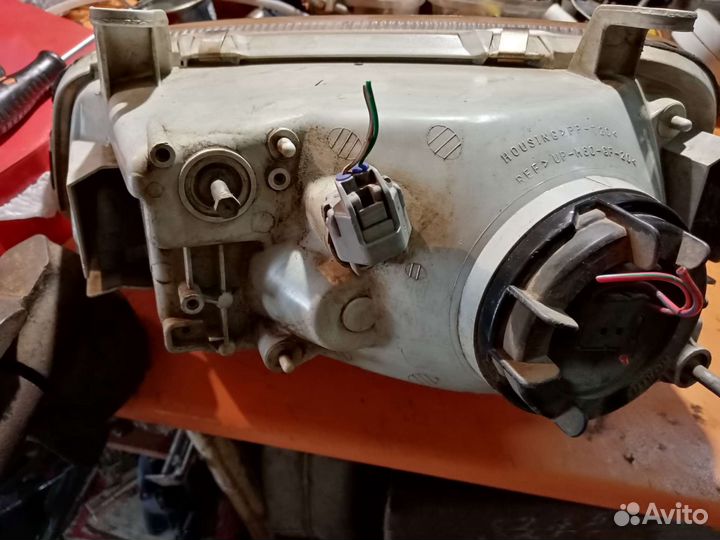 Фары на toyota rav 4