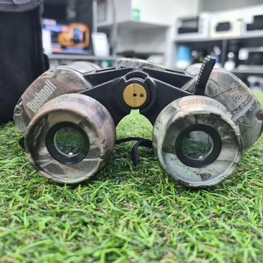Бинокль bushnell 10X50