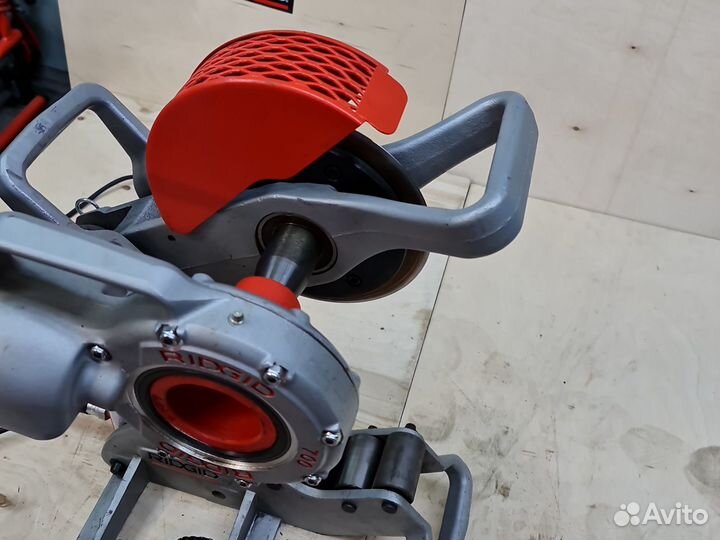 Ridgid Труборез модели 258 с приводом мод 700